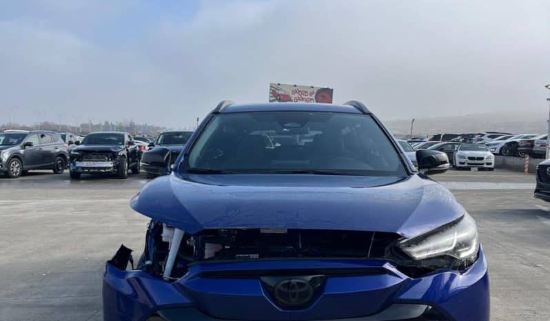 
								Toyota Corolla full									