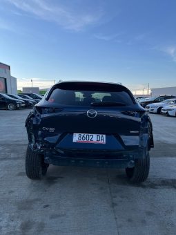 
										MAZDA CX-30 full									
