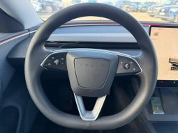 
										Tesla MODEL 3 full									
