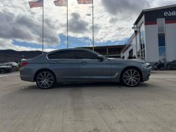 
										2017 BMW 5 Series full									