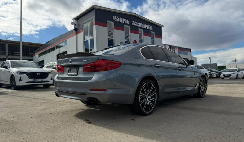 
								2017 BMW 5 Series full									