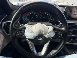 
										2017 BMW 5 Series full									