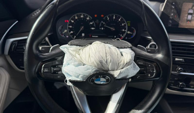 
								2017 BMW 5 Series full									