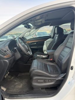 
										2022 Honda CR-V full									