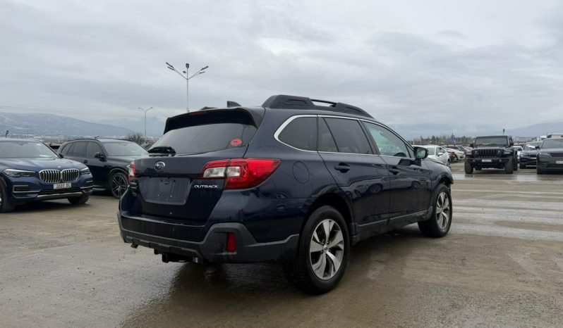 
								SUBARU OUTBACK full									