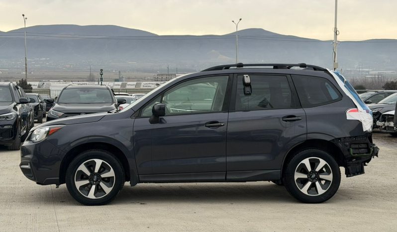 
								Subaru Forester full									