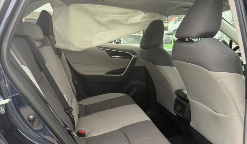 
								2020 Toyota RAV4 full									