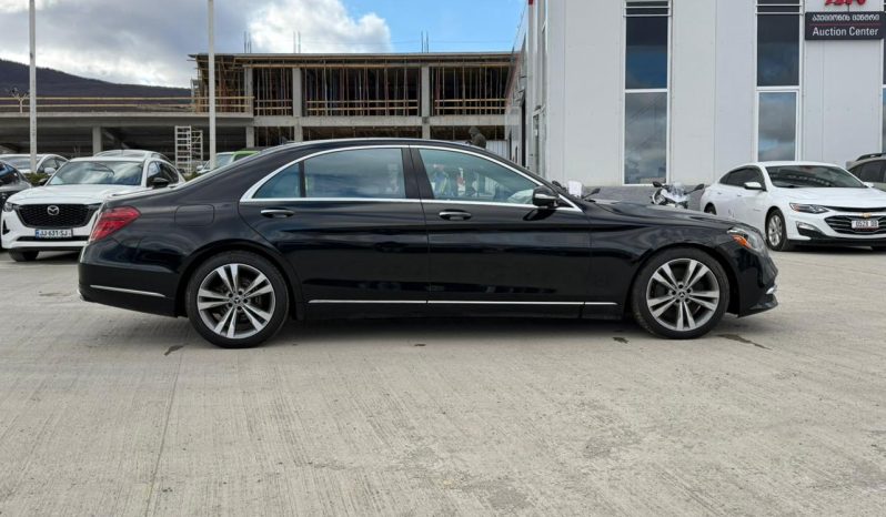 
								Mercedes-Benz S-Class full									
