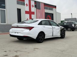 
										HYUNDAI ELANTRA full									