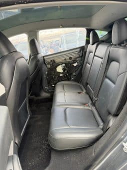 
										Tesla MODEL Y full									