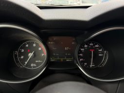 
										Alfa Romeo Stelvio full									