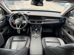 
										Alfa Romeo Stelvio full									