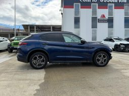 
										Alfa Romeo Stelvio full									