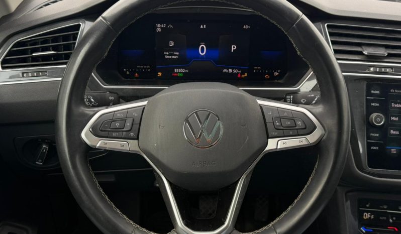 
								Volkswagen Tiguan full									