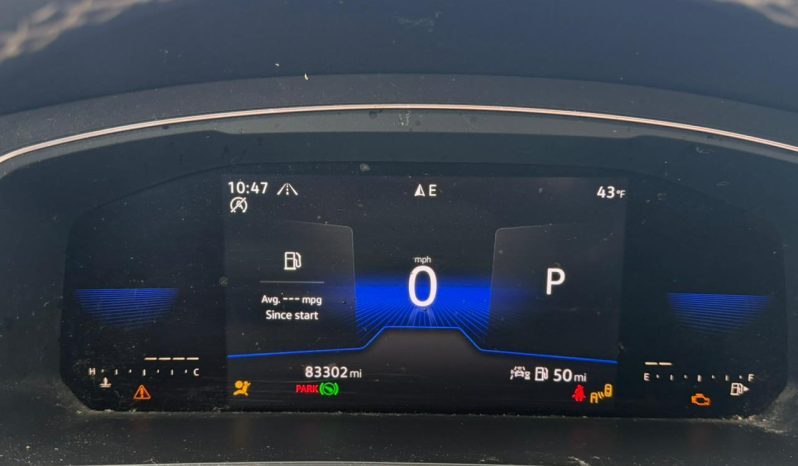 
								Volkswagen Tiguan full									