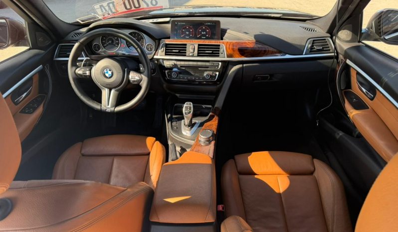 
								BMW 3 Series full									