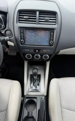 
										MITSUBISHI OUTLANDER SPORT full									