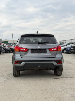 
										MITSUBISHI OUTLANDER SPORT full									