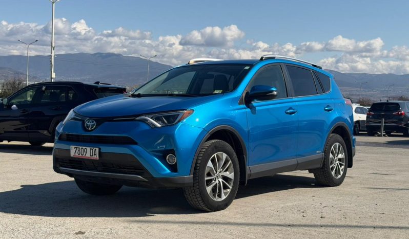 
								2016 Toyota RAV4 full									