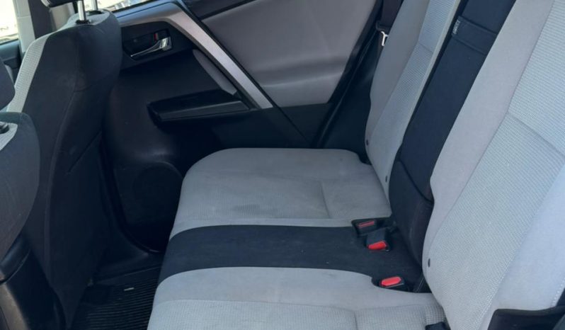 
								2016 Toyota RAV4 full									