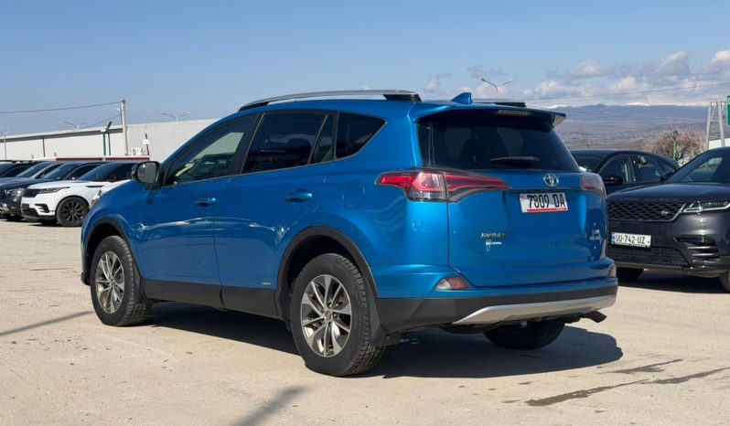 
								2016 Toyota RAV4 full									