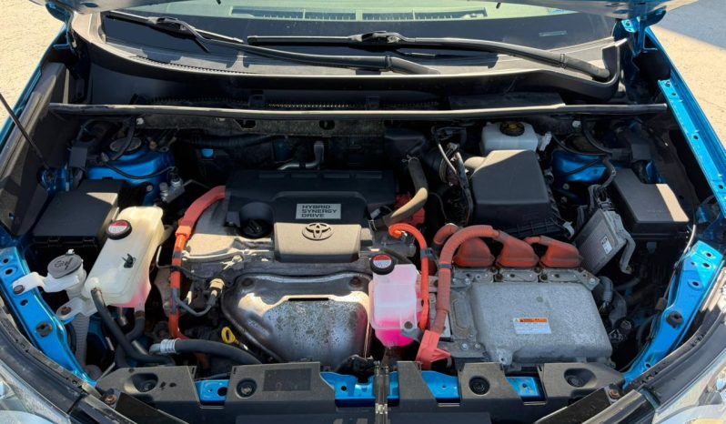 
								2016 Toyota RAV4 full									