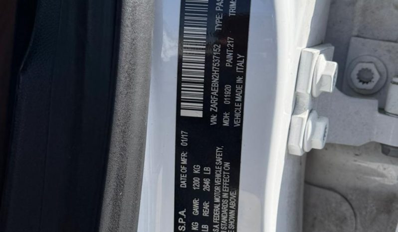 
								Alfa Romeo Giulia full									