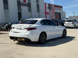 
										Alfa Romeo Giulia full									