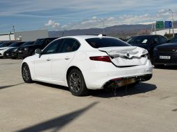 
										Alfa Romeo Giulia full									