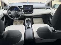 
										TOYOTA COROLLA HYBRID full									