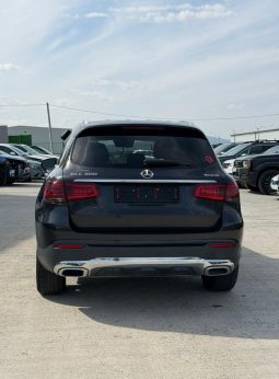 
										MERCEDES-BENZ GLC full									