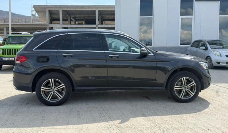 
								MERCEDES-BENZ GLC full									