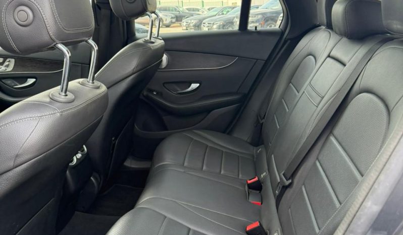 
								MERCEDES-BENZ GLC full									