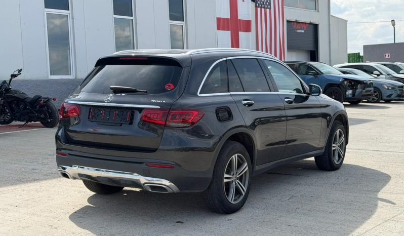 
								MERCEDES-BENZ GLC full									