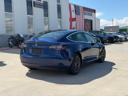 
										Tesla MODEL 3 full									