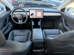 
										Tesla MODEL 3 full									