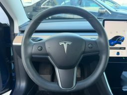 
										Tesla MODEL 3 full									