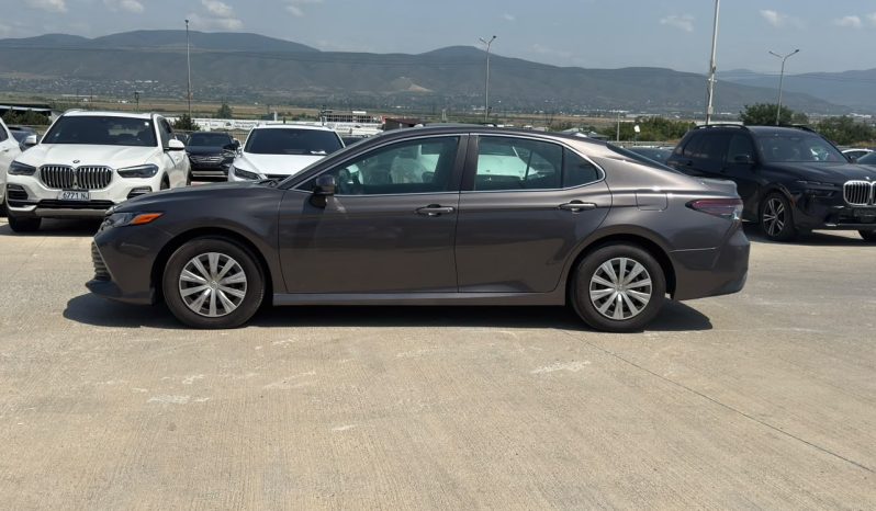 
								2022 Toyota Camry, LE full									