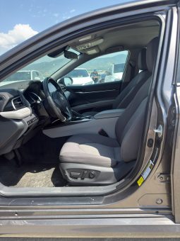 
										2022 Toyota Camry, LE full									