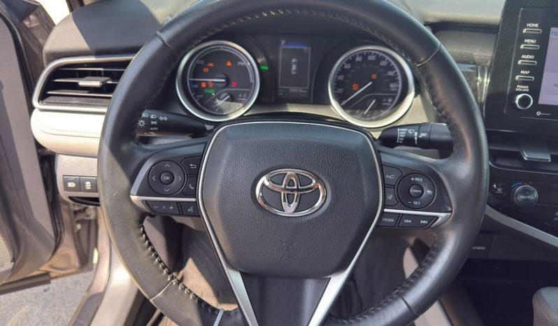
								2022 Toyota Camry, LE full									