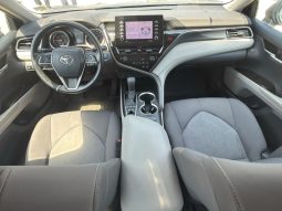 
										2022 Toyota Camry, LE full									