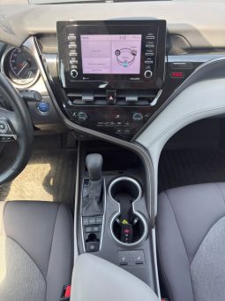 
										2022 Toyota Camry, LE full									
