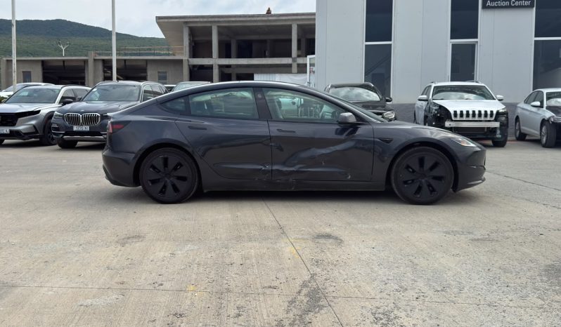 
								TESLA MODEL 3 full									