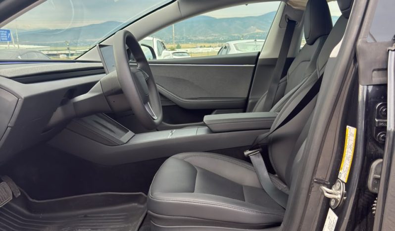 
								TESLA MODEL 3 full									