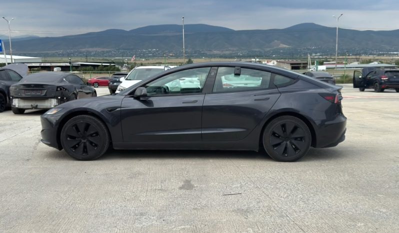 
								TESLA MODEL 3 full									