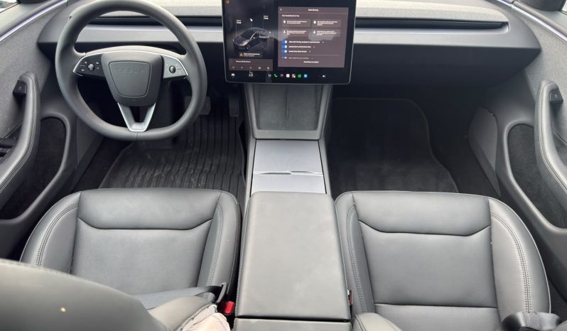 
								TESLA MODEL 3 full									
