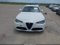 
										Alfa Romeo Giulia full									