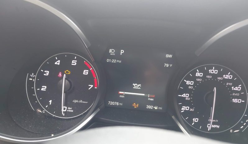 
								Alfa Romeo Stelvio full									