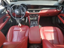 
										Alfa Romeo Stelvio full									