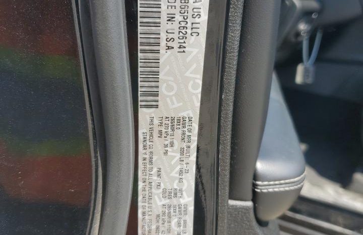 
								Jeep Grand Cherokee full									